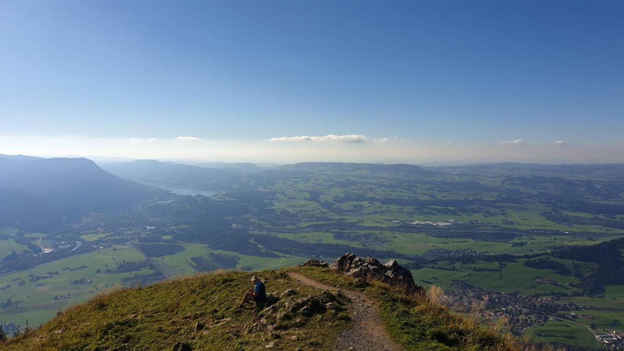Moderne FeWo im Allgäu mit Spülmaschine Weitnau Exterior foto