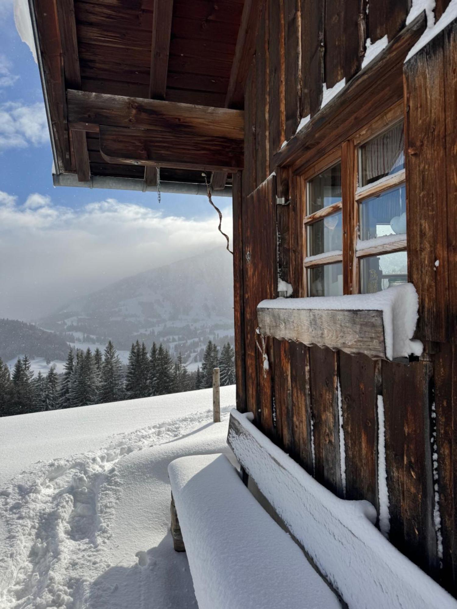 Moderne FeWo im Allgäu mit Spülmaschine Weitnau Exterior foto